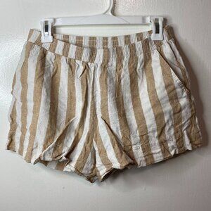 Forever 21 Linen Beige Pinstripe Shorts | Size Medium